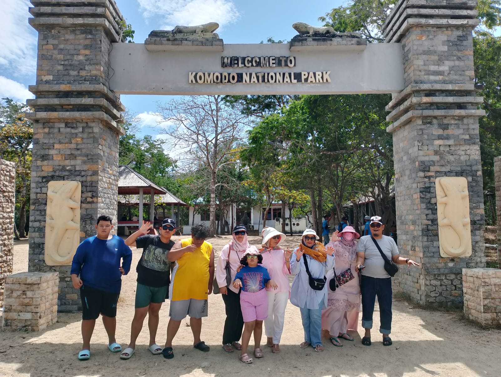 Komodo Shared Tour 3D 2N