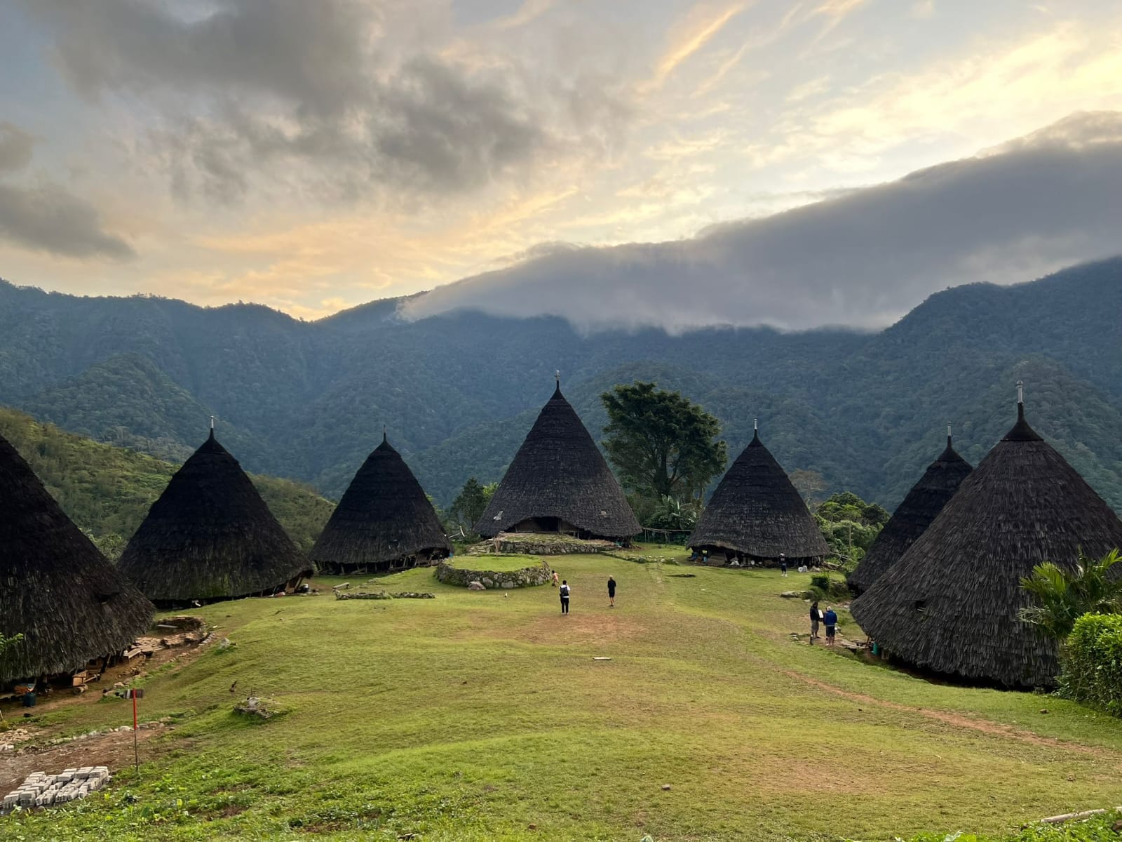 Waerebo Village Trip 2 Days 1 Night